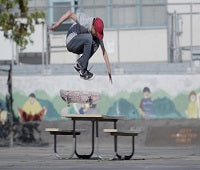flo_mirtain_tricolor_rough_cut