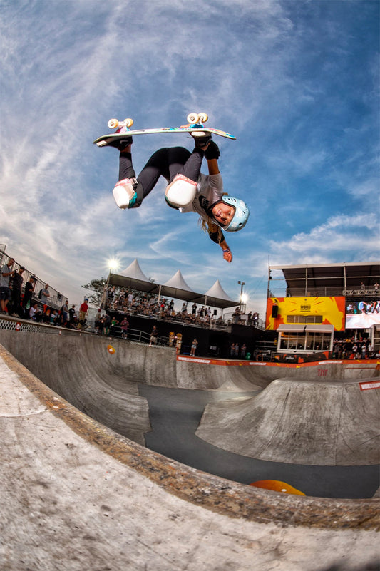 monarch-skateboards-say-hello-sky-brown