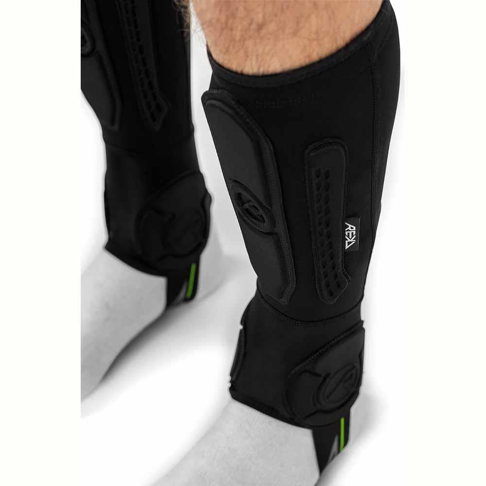 REKD Energy Covert Shin+Ankle Guards Black Short