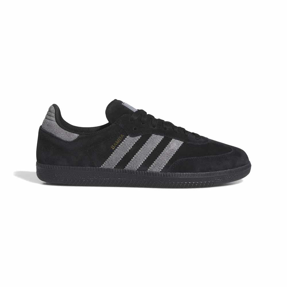 Adidas all black skate shoes online