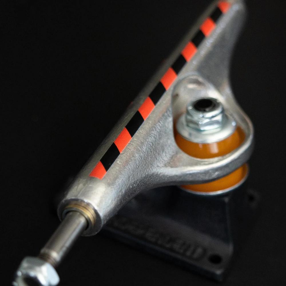 Indy Stage 11 Skateboard Trucks Built To Grind Silver/Black 139mm
