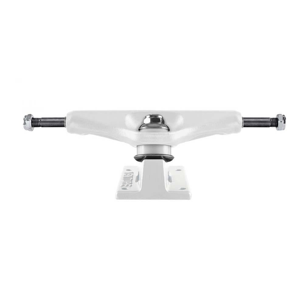 Venture 5.0 Lightening II Team Low Skateboard Trucks White 5"