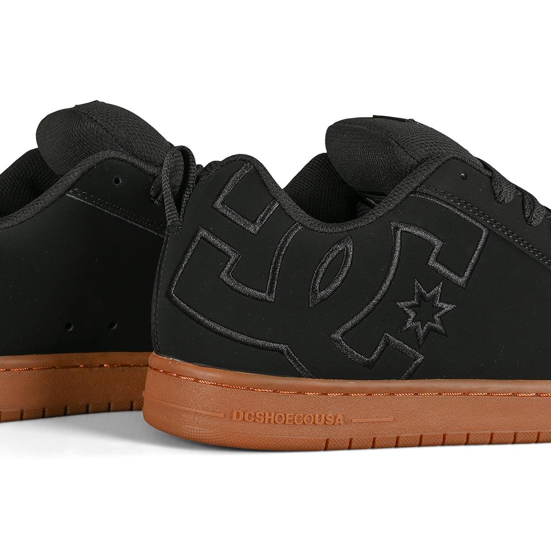 DC Shoe Co Court Graffik Skate Shoes Black Gum