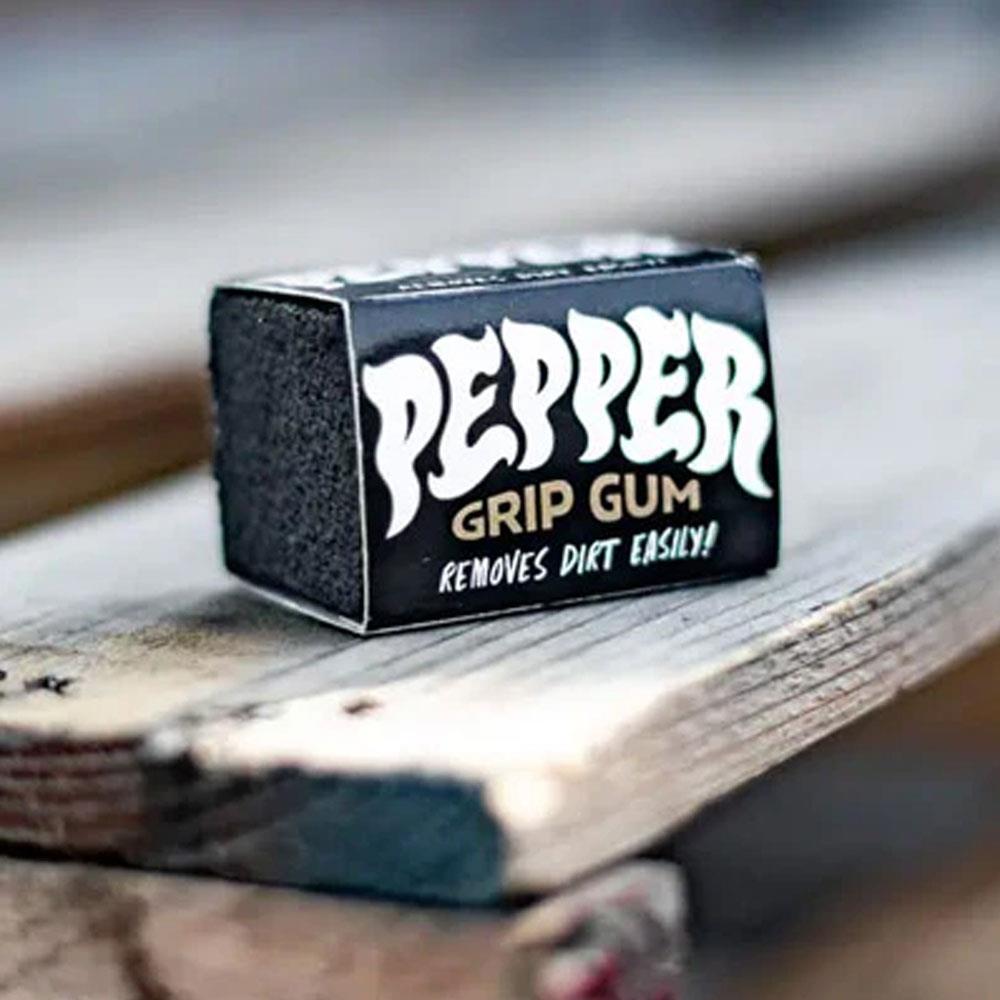 Pepper Skateboard Griptape Gum Cleaner