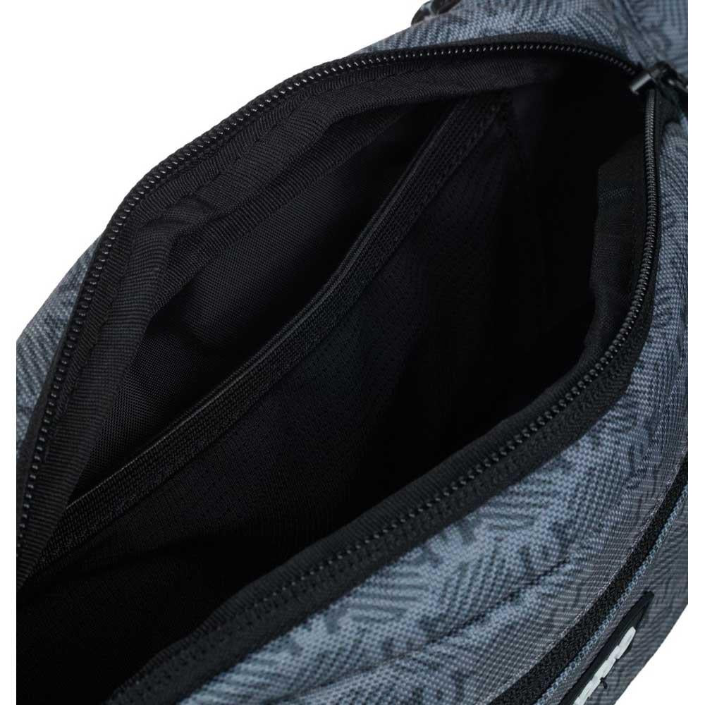 DC Shoe Co Tussler 4 Waist Pack Soccer Black