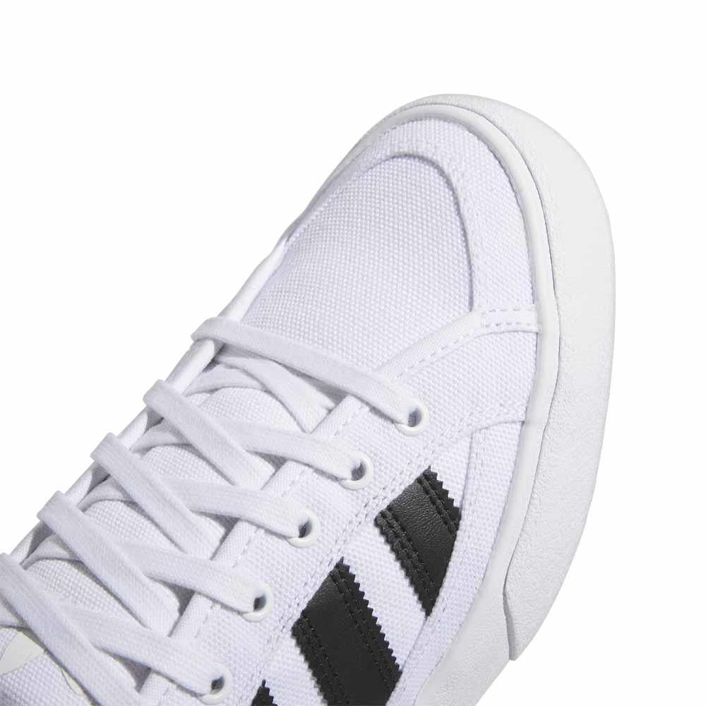 Sneakers white and on sale black