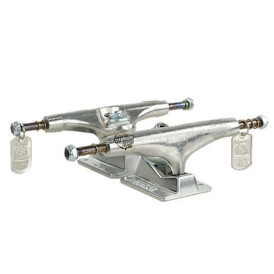 Thunder Hi 147 Lights Skateboard Trucks Titainium 3 LIghts Polished 147mm